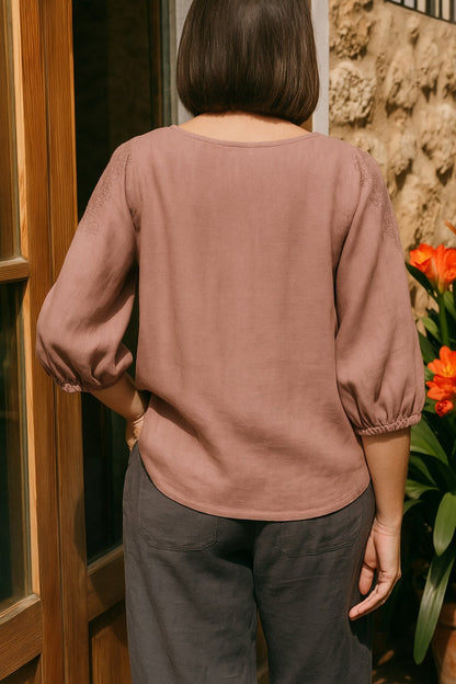 NORA HØRBLUSE